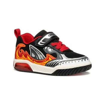 Dámská móda Geox Sneakersy J Inek J559CD 01450 C0048 M Černá 25