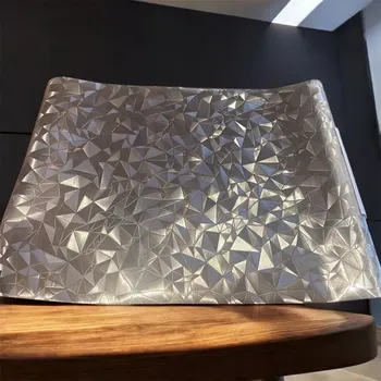 Okenní dekorace Dekorativní duhová okenní fólie – decentní 3D efekt (Stylová ochrana soukromí pro koupelny, ložnice i kanceláře – bez nutnosti lepidla.)