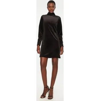 Dámské šaty Gap Každodenní šaty 646695 Černá Regular Fit M