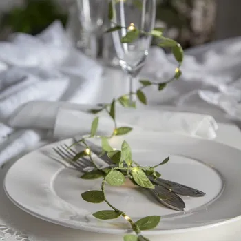 Vánoční dekorace Světelná LED girlanda délka 95 cm Star Trading Leaf - zelená