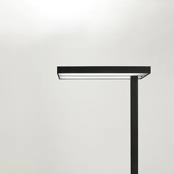 Svítidlo Halla Podlahová lampa k pracovním stolům Leira Floor Barva: Černá, Stmívání: Stmívatelné DALI, Teplota chromatičnosti: 4000 Kelvinů 13-721I-10GET/840- B / 13-7009-