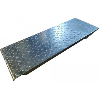 Nakládací rampa pro vozidlo Nájezd 850/300 mm k uložení do koryta - Adam