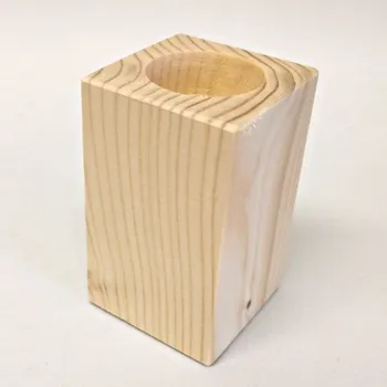 D.A. Dřevěný hranol 6x6x10cm