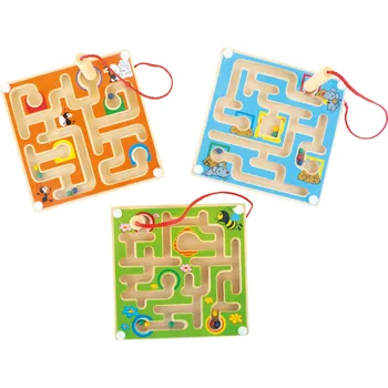 Dřevěná hračka Dřevěný kuličkový magnetický labyrint 1 kus oranžová