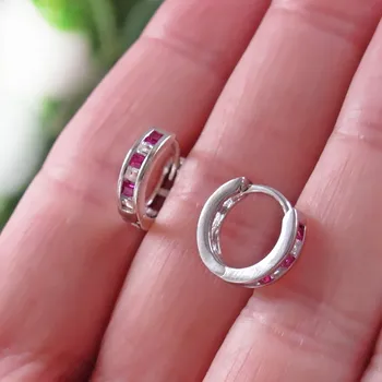 Náušnice Stříbrné náušnice kroužky s červenými zirkony 12mm 1,80g Rhodium Stříbro 925/1000