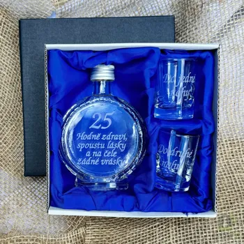 Souprava pískovaná budík + 2 panáky 0,1l 25 let