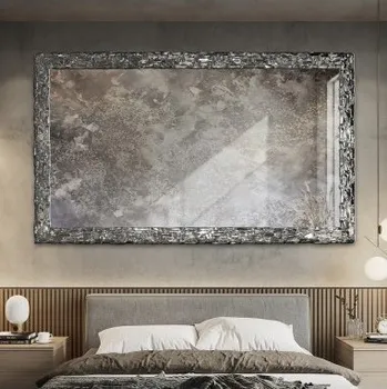 Zrcadlo Elegantní nástěnné zrcadlo ve stříbrném rámu s postaršeným sklem – CLAUDE SILVER