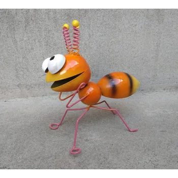 Zahradní dekorace Prodex Import Vosa kovová oranžová závěsná