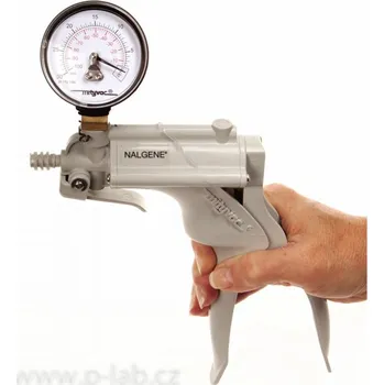 pumpička Pumpa ruční/vývěva (Materiál: PVC , Dávka (ml): 36, Přetlak (bar): 0,84)