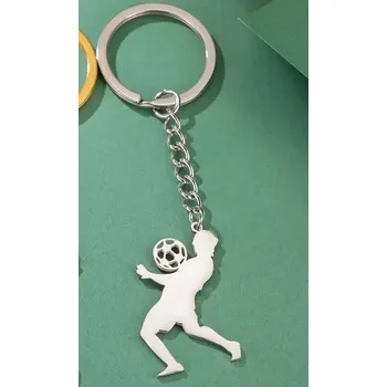 Přívěšek na klíče s fotbalistou