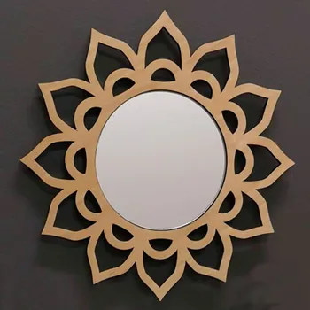 Zrcadlo AMADEA Dřevěné zrcadlo ve tvaru mandaly, masivní dřevo, průměr 30 cm