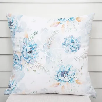 Povlak na dekorativní polštářek Dekorační povlak na polštář TF-087 Modré květy na geometrickém bílém 30 x 50 cm