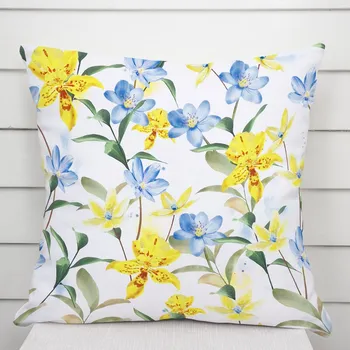 Povlak na polštářek Dekorační povlak na polštář TF-081 Žluto-modré lilie na bílém 50 x 60 cm