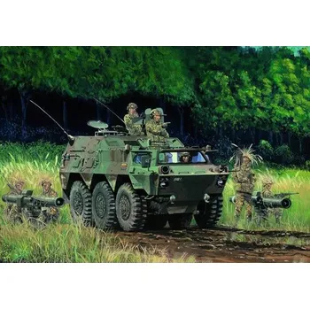 Plastikový model JGSDF Type 82 Command post - Trumpeter 00326