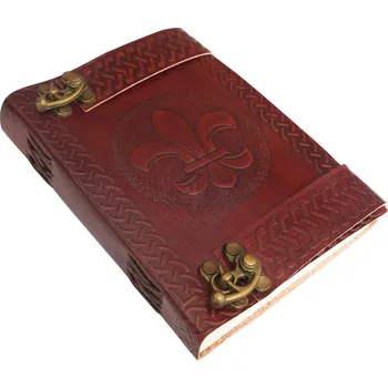 Lord of Battles Deník z pravé buvolí kůže s&nbsp;ražbou Fleur de Lys a dvěma zámky 12,5x17,5cm