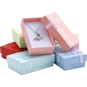 Dárková krabička Papírová krabička na šperky prsteny, náušnice, soupravy, řetízky, náramky 1ks