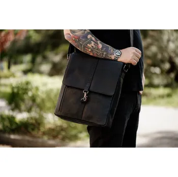 BURKELY Kožená taška přes rameno UNI Burkely Valerian čierna