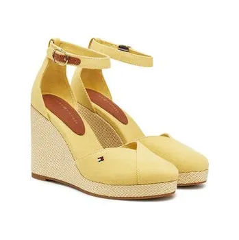 Dámská obuv Polobotky Tommy Hilfiger Flag High Wedge Espad Closed Toe FW0FW08494 Žlutá 42
