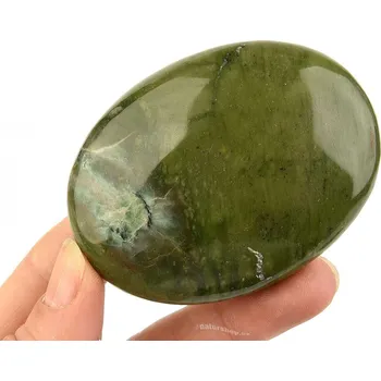 Přírodní kámen Kámen nefrit 142g z Pákistánu