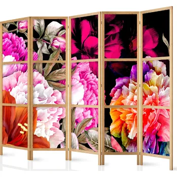 Paraván Japonský paraván - Květinová hojnost: Velké růžové a oranžové květy na černém podkladu Velikost: 225x172 cm