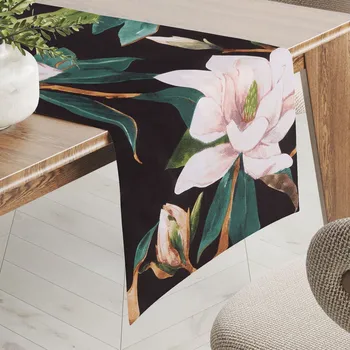 ubrus Bavlněný běhoun na stůl Sandra SA-300 Květy magnolie na černém 35x120 cm
