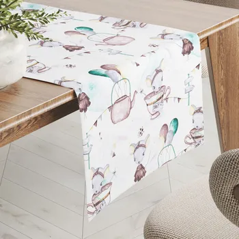 ubrus Dětský bavlněný běhoun na stůl Sandra SA-372 Myšky a konvičky na bílém 35x120 cm