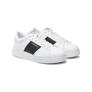 Dámská móda Sneakersy Emporio Armani X4X570 XN840 Bílá 42