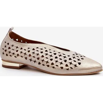 Dámské baleríny Zazoo 2883 Prodyšné balerínky z přírodní kůže Zlaté Zazoo krémová 3076381