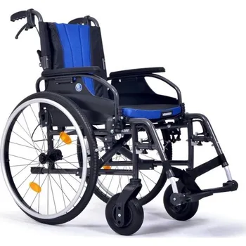 Invalidní vozík Vozík mechanický odlehčený D200 B69—Šířka sedu 42 cm