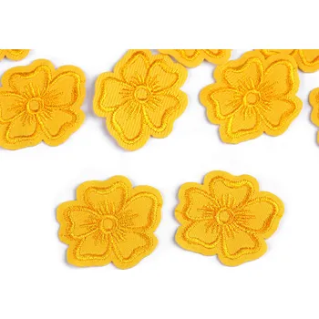 Textilní nažehlovací páska Nažehlovačka vyšívaný květ