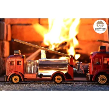 LUXUSNÍ DÁRKOVÁ LÁHEV - HASIČSKÉ AUTO MINI S CISTERNOU A DVĚ ODLIVKY - BEZ ALKOHOLU