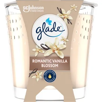 Vůně do bytu Glade svíčka Romantic Vanilla Blossom 112g