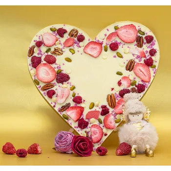 Čokoláda Pražská čokoláda Velké srdce z bílé čokolády s možností věnování 500 g