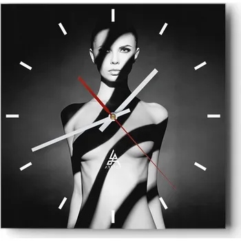 Hodiny Velké nástěnné hodiny na zeď 40x40 Žena Skleněné hodiny Čtvercové Tiché