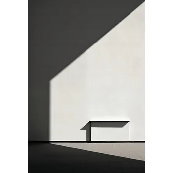 Plakát Plakát Kontrast Světel a Stínů bez rámu 61 x 90,5 cm