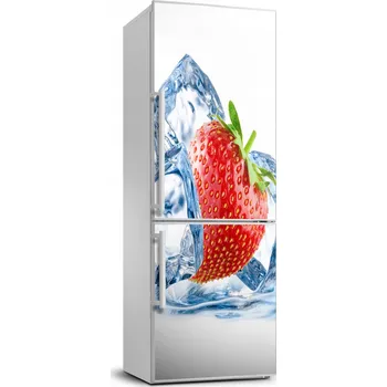 Fototapeta Samolepka na ledničku fólie Jahoda a led 70x190