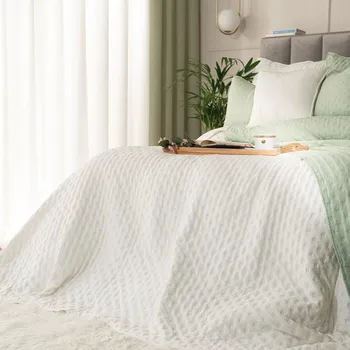 Přehoz na lůžko Krémový kuličkový přehoz na postel NULES 200x220 cm