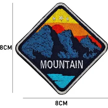 Nášivka WARAGOD Vyšívaná nášivka Mountain Camping 02