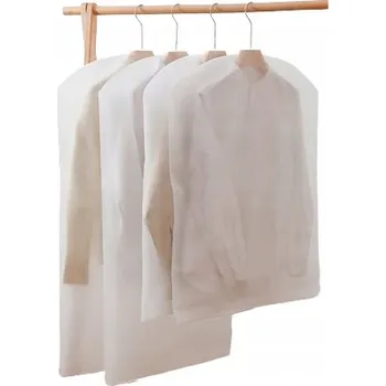 Obraz Průhledný obal na oblečení