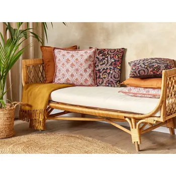 Polštář Sada 2 Dekorativní polštáře bavlněný květinový vzor 45 x 45 cm ozdobné lemování Snímatelný potah na zip Dekorace doplňky Beliani