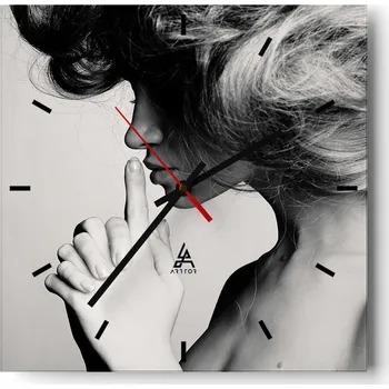 Hodiny Nástěnné hodiny do kuchyně 30x30 Žena Stylové hodiny na skle Loft Tiché