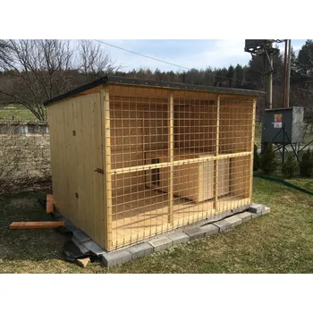 klec pro psa Dřevěný kotec pro psa