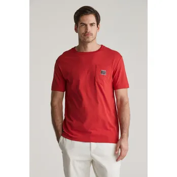 Pánské oblečení TRIČKO GANT POCKET CONTRAST SS T-SHIRT RUBY RED