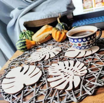 Obraz Podložka nepravidelná dřevěná 11 x 13 cm