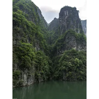 Obraz Plakát Přehrada Tři soutěsky na řece Jang-c'-ťiang bez rámu 30 x 40 cm