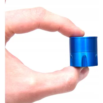 Mlýnek na koření MALÝ MLÝNEK NA DRCENÍ BYLINEK MARIHUANA THC CBD GRINDER ZÁSOBNÍK NÁBOJ