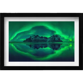 Obraz Obraz v černém rámu na zeď Polární záře - zrcadlový odraz 30x20 cm