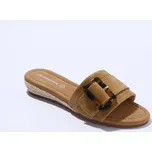 Pantofle s ozdobnou přezkou béžová 38