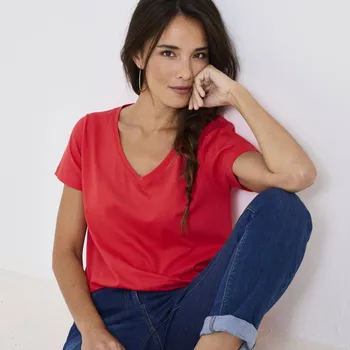 Tričko s výstřihem do V červená 50