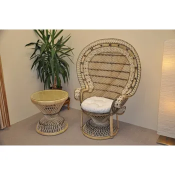 Ratanové křeslo King se stolkem Bílý